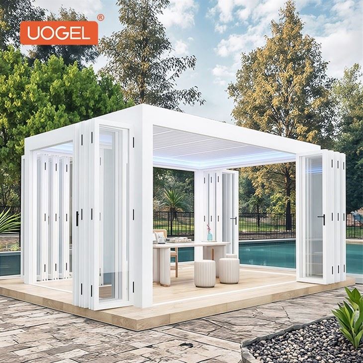 25.11.21-pergola with doors-1